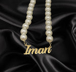 Load image into Gallery viewer, Custom Pearl Name Necklace
